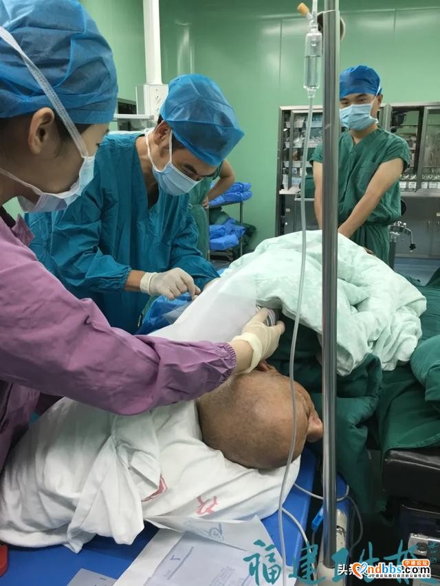 惊险！宁德109岁高龄老人遭遇“人生中最后一次骨折” ，这项手术帮他重获新生-1.jpg