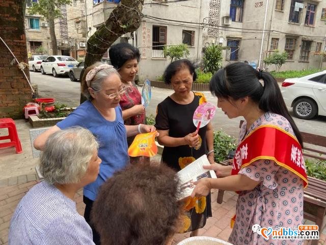 蕉城区妇联开展庆祝建党99周年巾帼理论宣讲轻骑兵走进芦坪社区宣讲活动-4.jpg