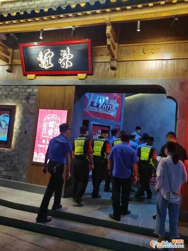 东侨城管 | 护航中高考，城管在行动-5.jpg