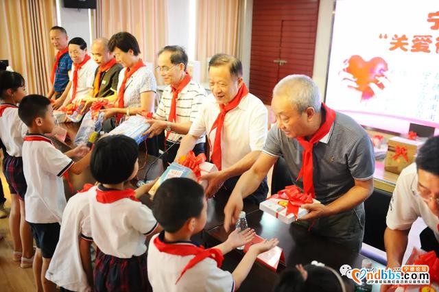 宁德市第四期“关爱微心愿”捐赠仪式圆满举行-4.jpg