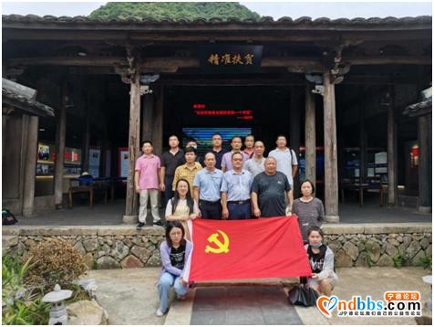 蕉城生态环境局开展“坚决维护核心、践行 初心使命”主题党日活动-2.jpg
