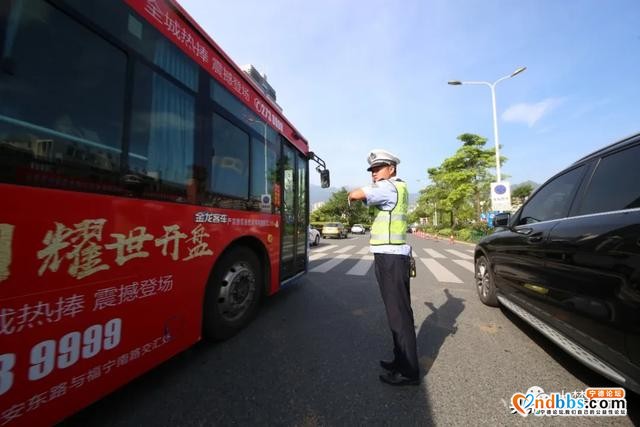 高考今日启幕，蕉城2835名追梦少年奔赴考场，加油！-11.jpg