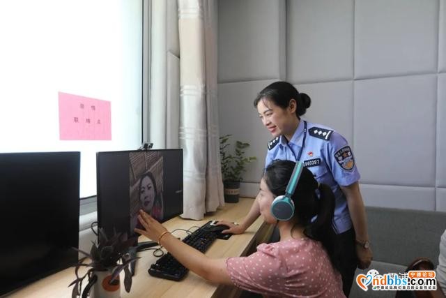 【故事】宁德霞浦：聚焦出入境“最美警花”的一天（963）-6.jpg