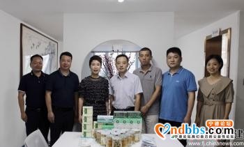 宁德团市委书记、市青联主席霍立昀慰问一线新闻工作者-1.jpg