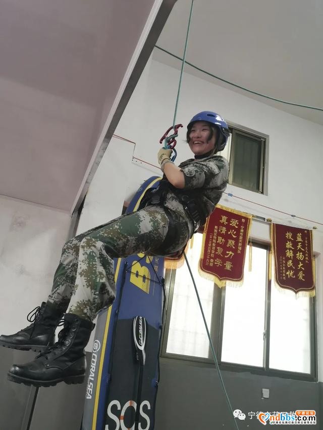 宁德：“好马配好鞍”---应急救援装备授予仪式-8.jpg