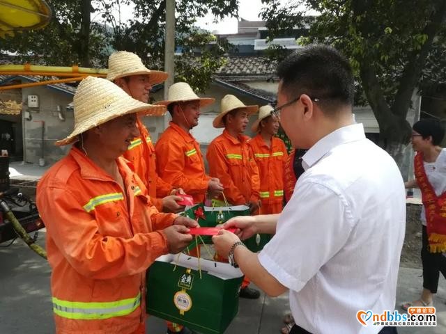 宁德公路：省、市、县三级纷纷为养护人员送上清凉-12.jpg