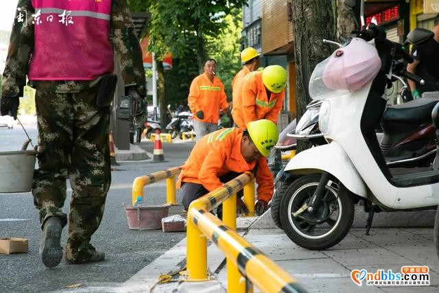 宁德新闻红黑榜?丨穿轮滑鞋过马路！车流中穿行！闯红灯！另类出行很危险……-3.jpg