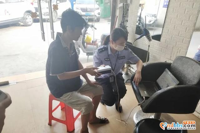 蕉城：「一周警事」15人领回失物！蕉城警方集中返还赃物获市民点赞（三）-3.jpg