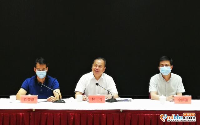 宁德民营经济代表人士座谈交流：开创民营经济美好明天-1.jpg