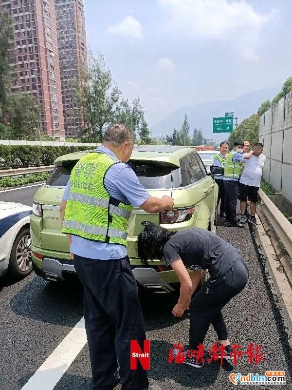 惊心！涉嫌绑架儿童，宁德高速交警追击拦截-2.jpg