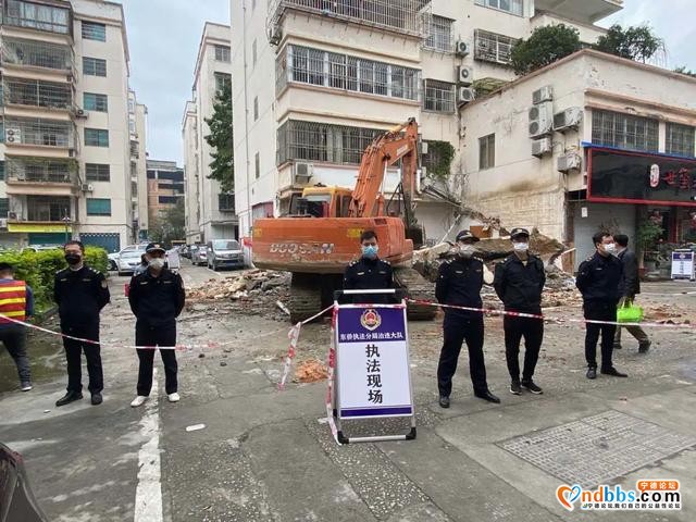东侨：“三级网格机制”和人民举报成了治违“千里眼”和“顺风耳”-12.jpg