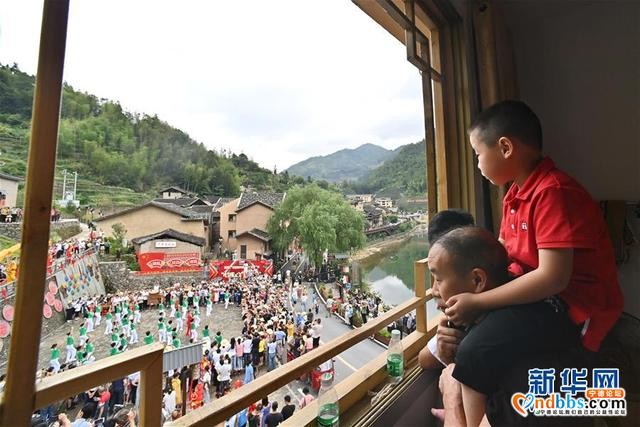 “心连心”慰问演出走进福建宁德-2.jpg