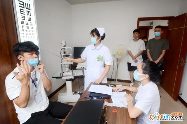 开始了！期待已久的征兵体检…-3.jpg