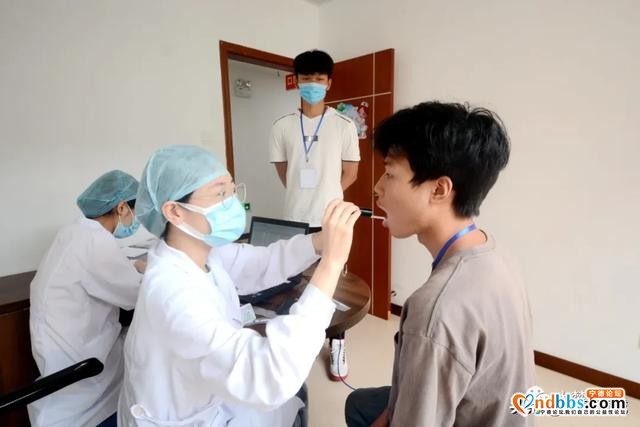 开始了！期待已久的征兵体检…-5.jpg