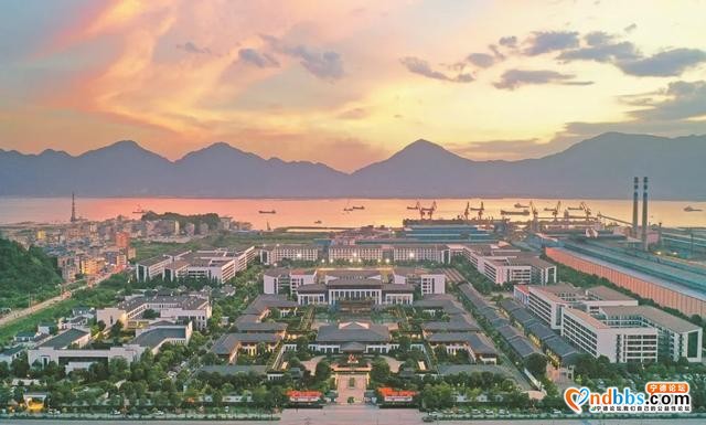 「媒体看青拓」18.5亿元投入构建节能型环保型产业体系-5.jpg