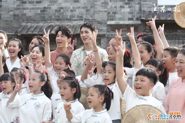 “心连心”慰问演出走进宁德，赵之文、许魏洲带领全国观众一起领略宁德茶文化-1.jpg