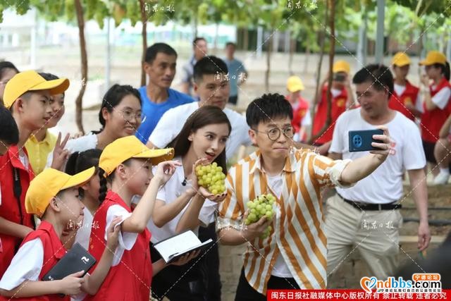 图讯丨“心连心”慰问演出走进宁德，今天福安象环歌甜人美葡萄香-7.jpg