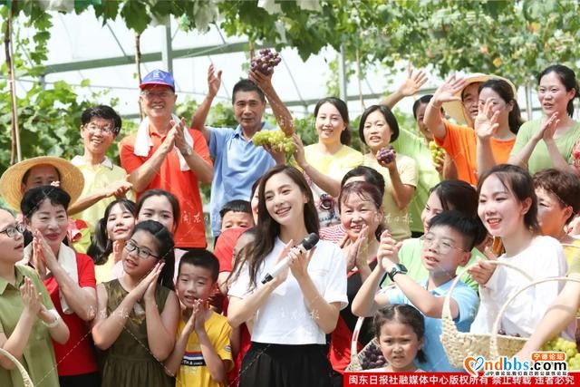 图讯丨“心连心”慰问演出走进宁德，今天福安象环歌甜人美葡萄香-4.jpg