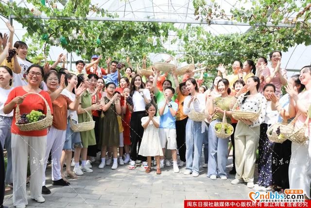 图讯丨“心连心”慰问演出走进宁德，今天福安象环歌甜人美葡萄香-5.jpg