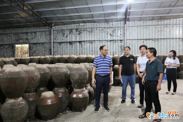 宁德银保监分局副局长吴宜旭莅临屏南召开2020年法人机构半年度监管会谈-4.jpg