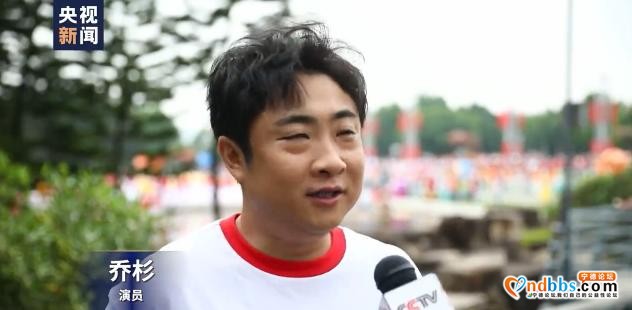 总台“心连心”艺术团在宁德演出！乔杉跳起广场舞，霍勇现场献唱-2.jpg