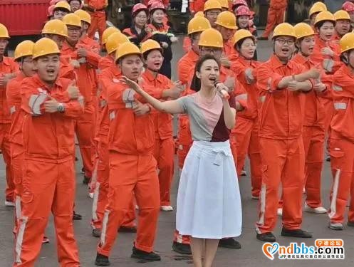 礼赞劳动者！刘烨、张蕾、陈立农齐聚福安青拓放声高歌-3.jpg
