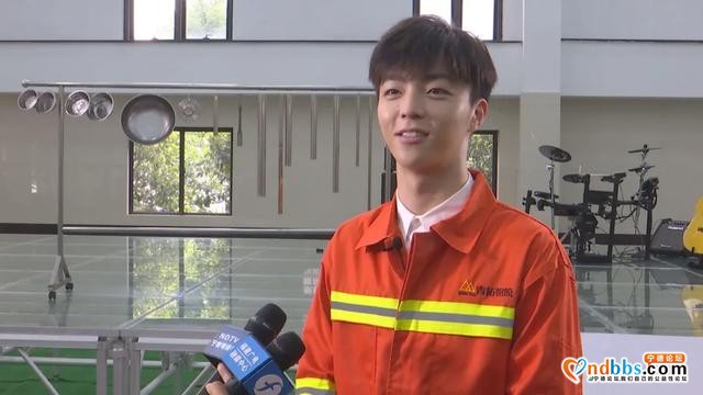 礼赞劳动者！刘烨、张蕾、陈立农齐聚福安青拓放声高歌-8.jpg