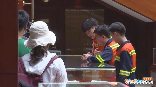 礼赞劳动者！刘烨、张蕾、陈立农齐聚福安青拓放声高歌-16.jpg