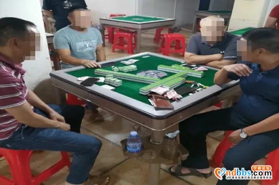 「一周警事」匕首操演练、反诈宣传……蕉城巡特警女子中队“拍了拍”你-7.jpg