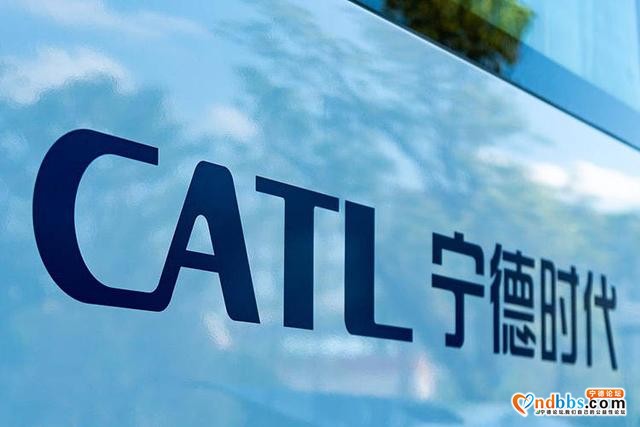 宁德时代或将研制“底盘电池”，续航推至800km时代，2023年推出-1.jpg