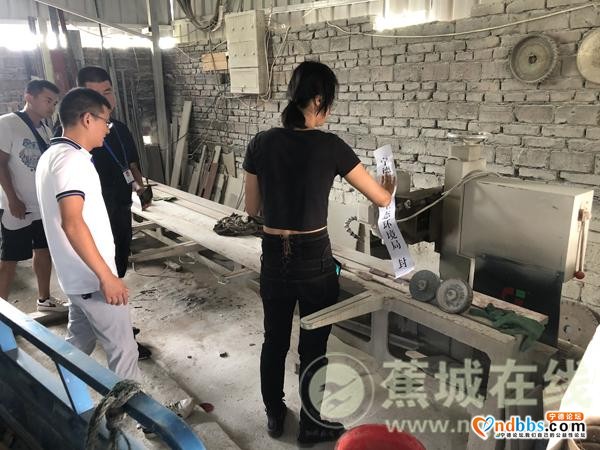 漳湾：继续推进“散、乱、污”企业整治工作-1.jpg