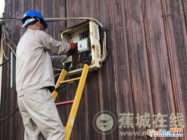漳湾：继续推进“散、乱、污”企业整治工作-2.jpg