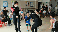 情系福利院，警心暖童心-12.jpg