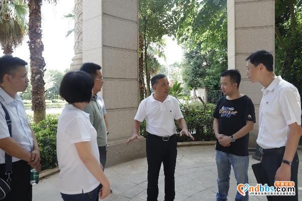东侨开发区领导调研城市基层党建及智慧社区建设情况-2.jpg