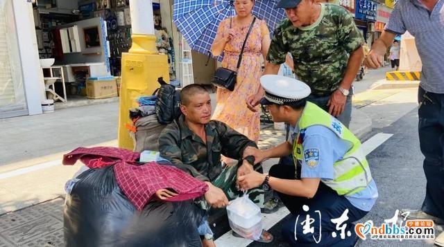 宁德新闻红黑榜?丨遛狗未戴束犬链、工程车辆擅自安装警灯……真不文明-8.jpg