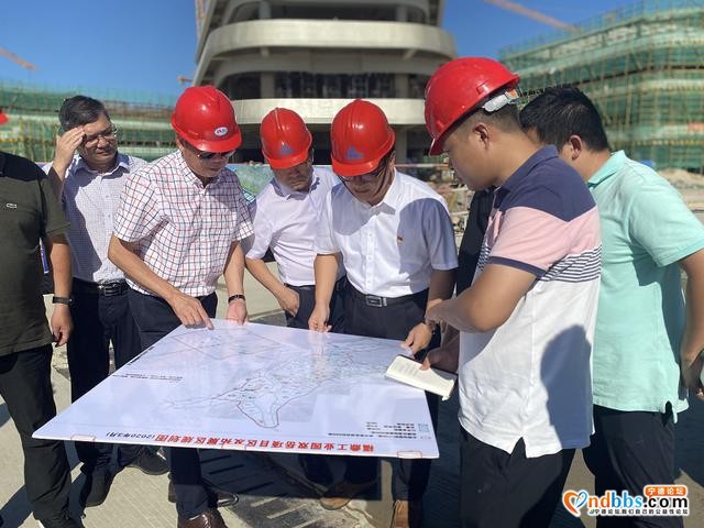 市委副书记周春海视察指导中国白茶中心建设-2.jpg