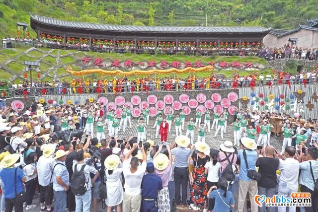 宁德新貌获明星点赞、引网友关注-1.jpg