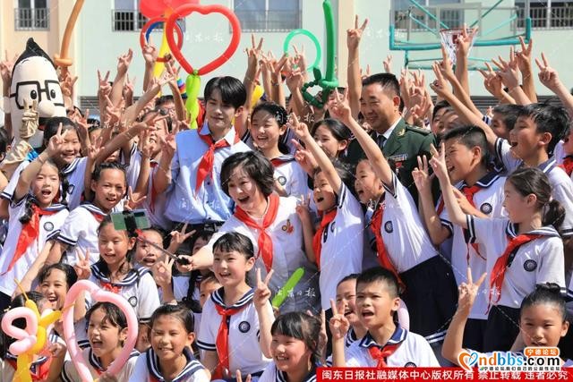 宁德新貌获明星点赞、引网友关注-15.jpg