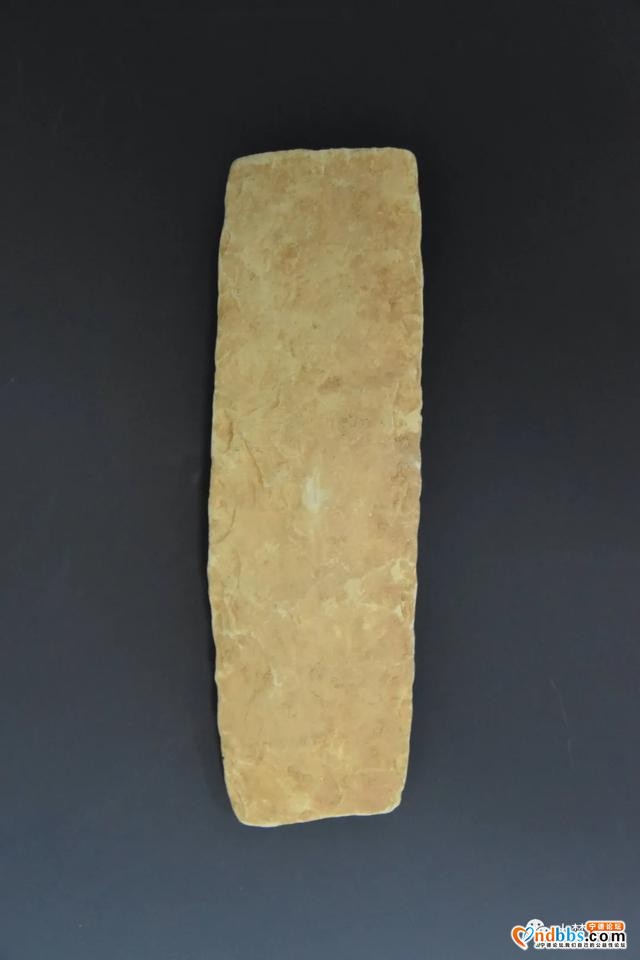 蕉北果农挖出新石器晚期大型石锛！距今约3000多年-6.jpg