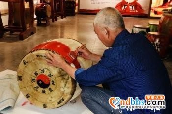 宁德柘荣彭氏制鼓：匠心传承 坚守百年-1.jpg