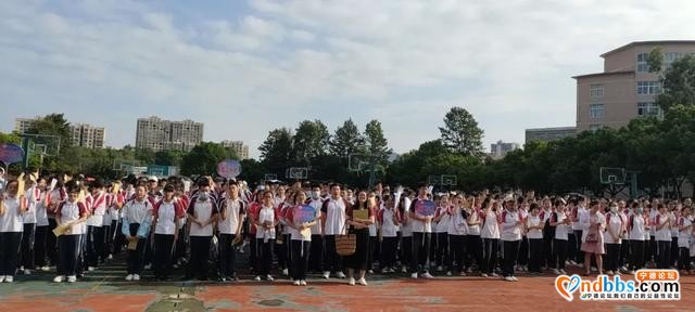 乘风破浪 逐梦韶华——宁德市民族中学2021届高三启动仪式-1.jpg