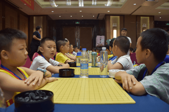 宁德458名小棋手的“风云对弈”，最小的棋手只有4周岁-4.jpg