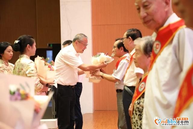 中国医师节｜坚守医者初心 不负白衣荣光——宁德师范学院附属宁德市医院举办“2020年中国医师节”庆祝活动-5.jpg