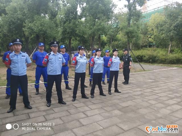 环东湖巡防队与宁德市蓝天救援队开展联合队列训练-2.jpg