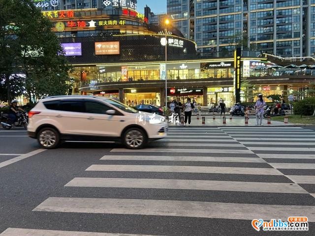 宁德新闻红黑榜?丨竖大拇指！东湖市场干净了、“红马甲”上线了……-7.jpg