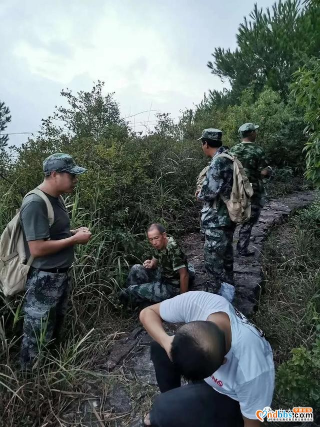 搜救八小时，成功救援！本月第三起上山采菇受困-1.jpg