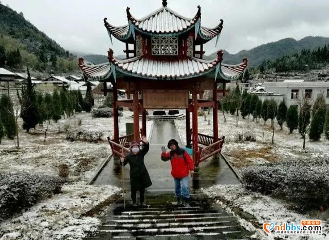 樱花地荷花塘 红色含溪等你来-8.jpg