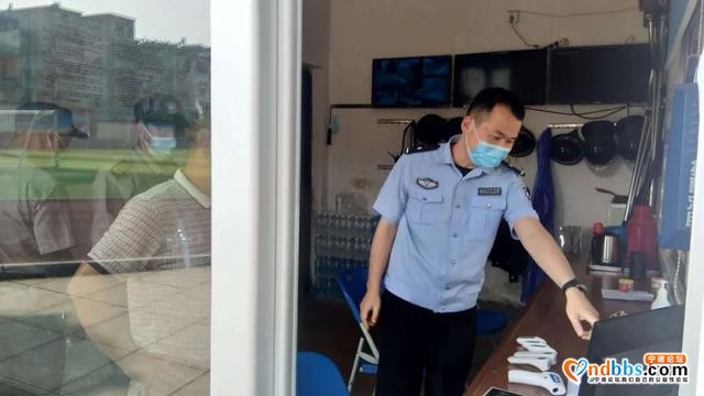 城关派出所结合“一标三实”深入开展“百万警进千万家”——进企业（2）-1.jpg