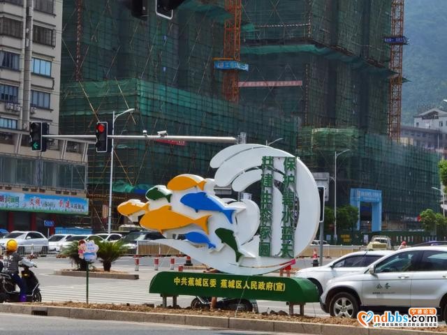 福建宁德：公益广告"潜入"市民生活 文明宣传深入人心-4.jpg