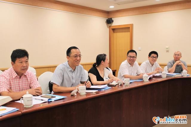 闽侨智库召开贯彻省委十届十次全委会精神学习座谈会-6.jpg